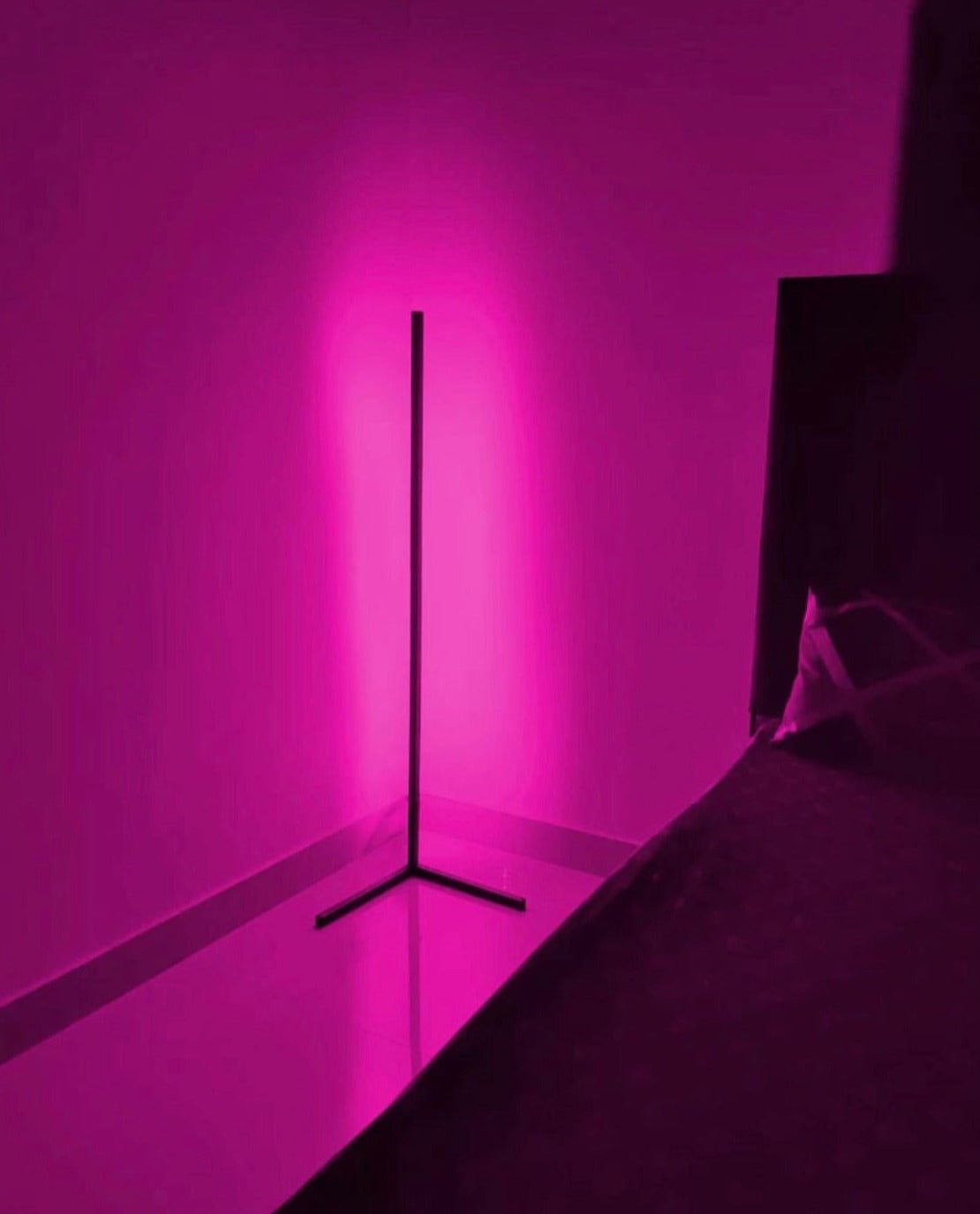 RGB CORNER LAMP