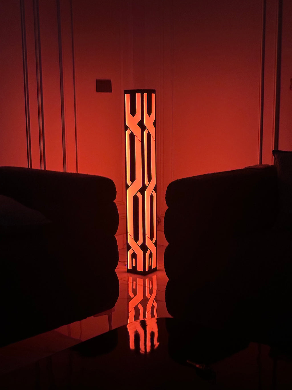 NEXUS FLOOR LAMP