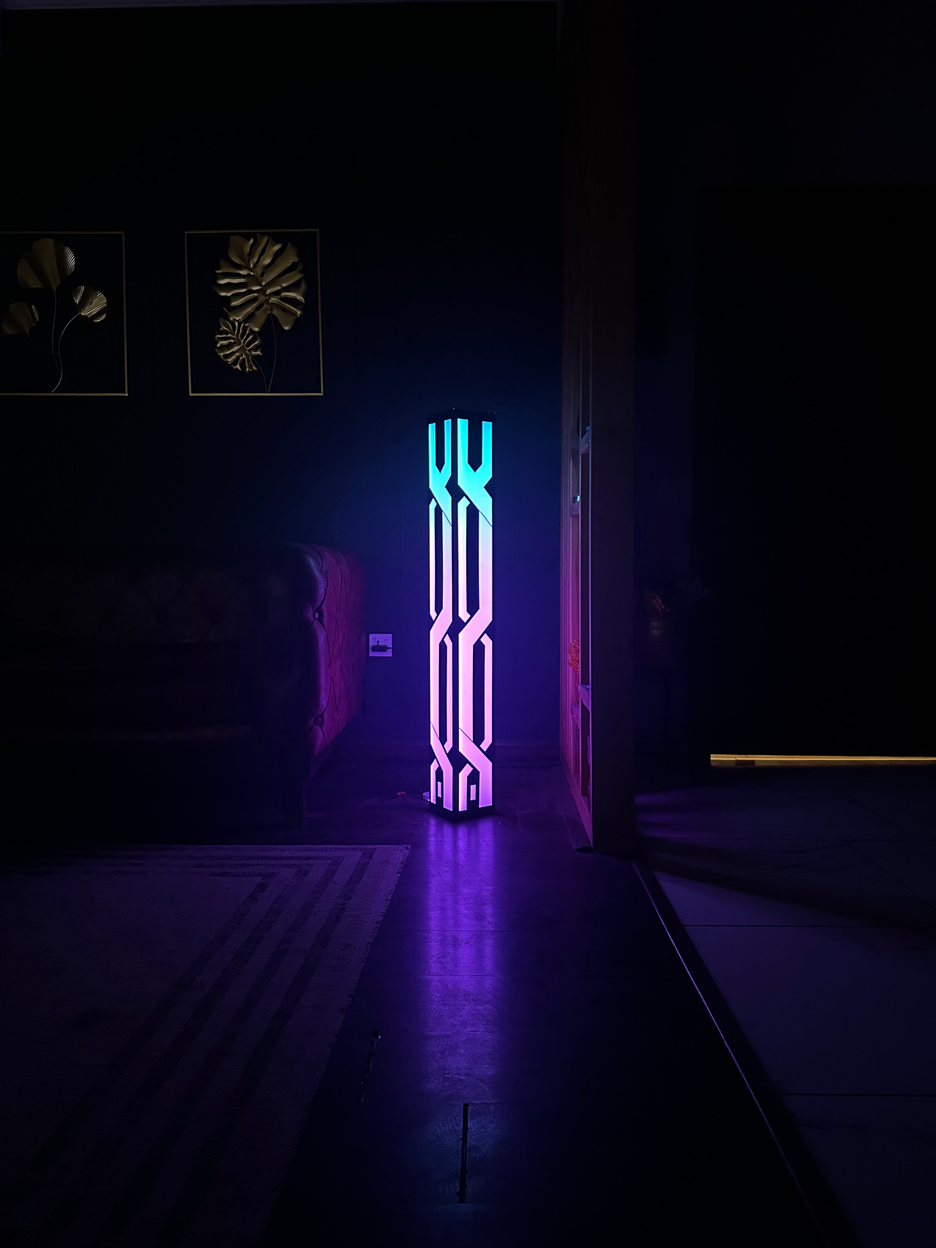 NEXUS FLOOR LAMP